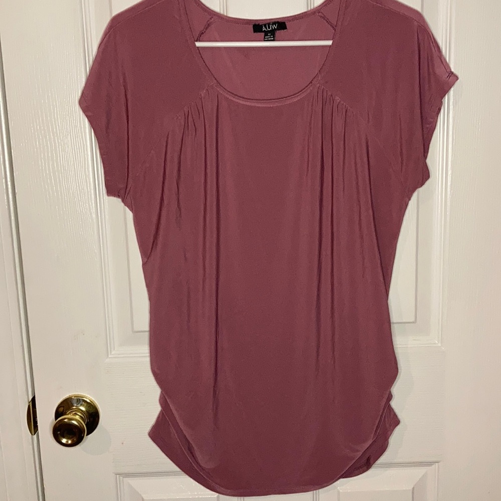 Cute blouse very comfy!!